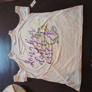 New with tags rapunzel cold shoulder shirt